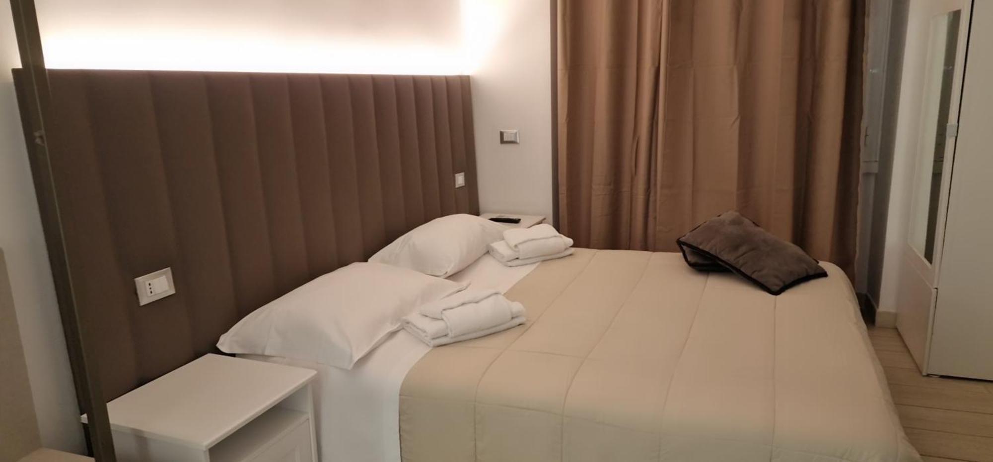 Mr. Charlie Brown Hotell Roma Eksteriør bilde