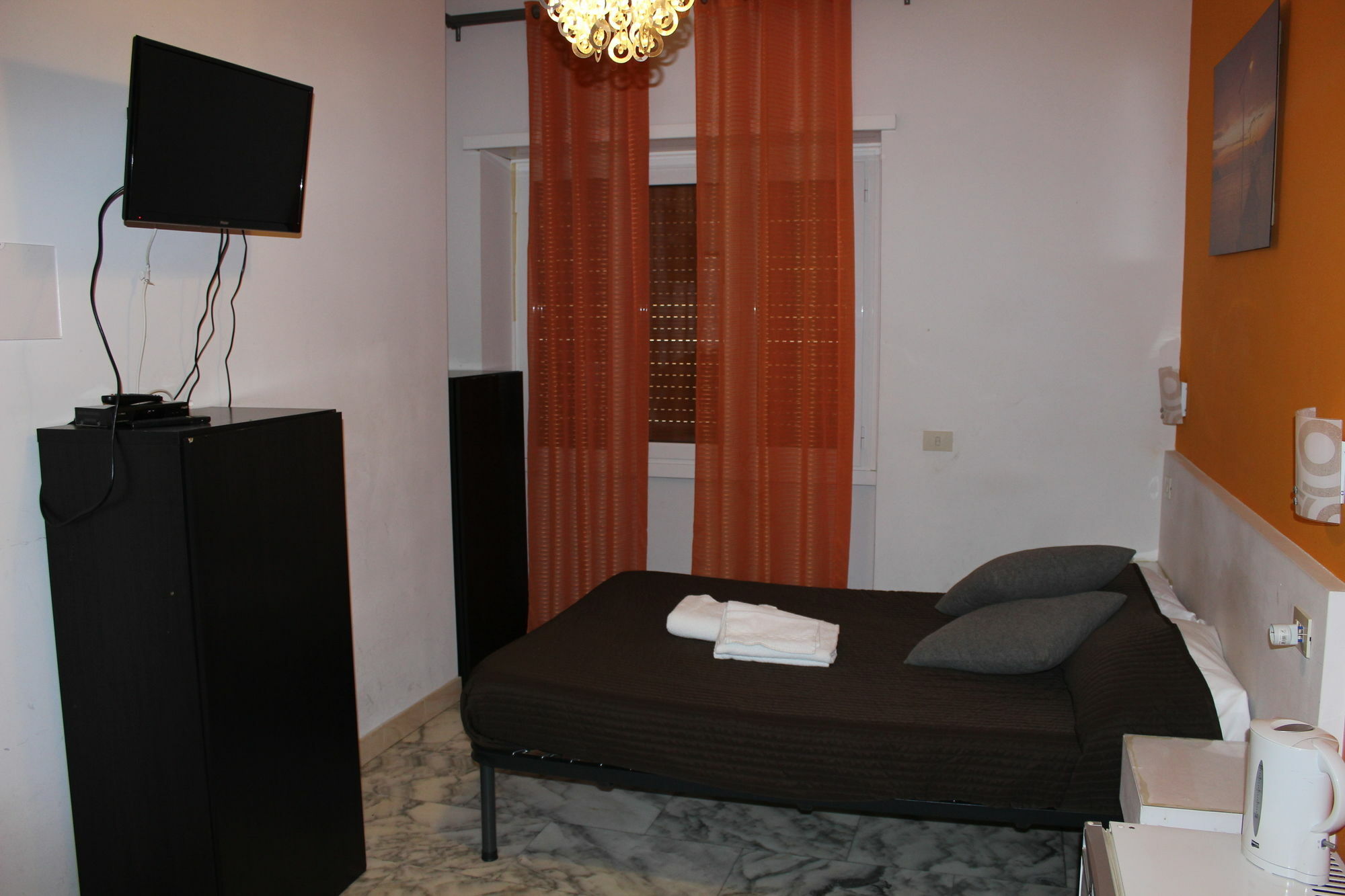 Mr. Charlie Brown Hotell Roma Eksteriør bilde