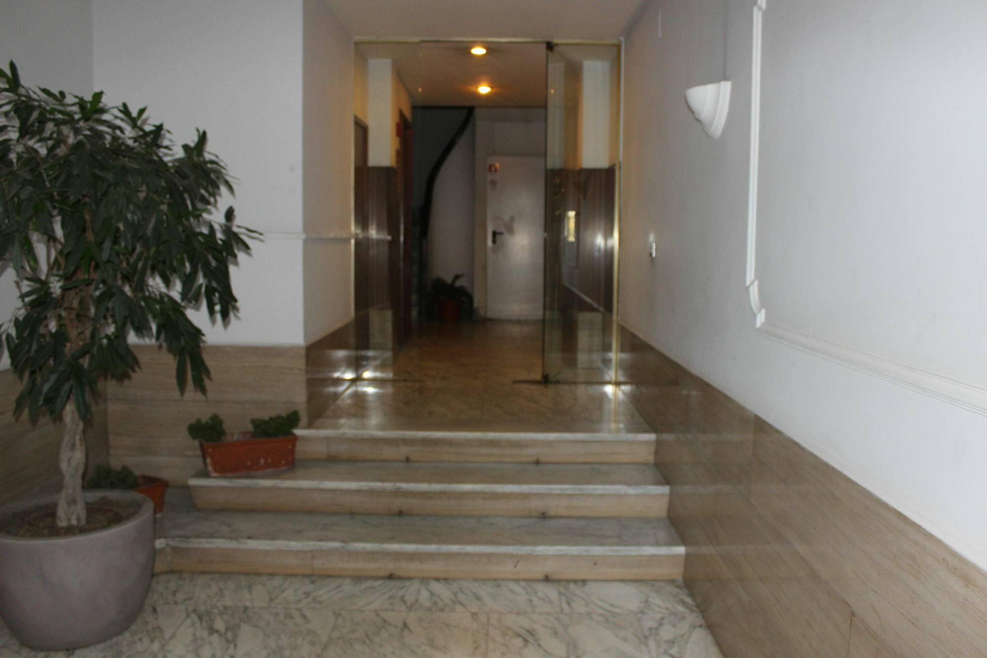 Mr. Charlie Brown Hotell Roma Eksteriør bilde