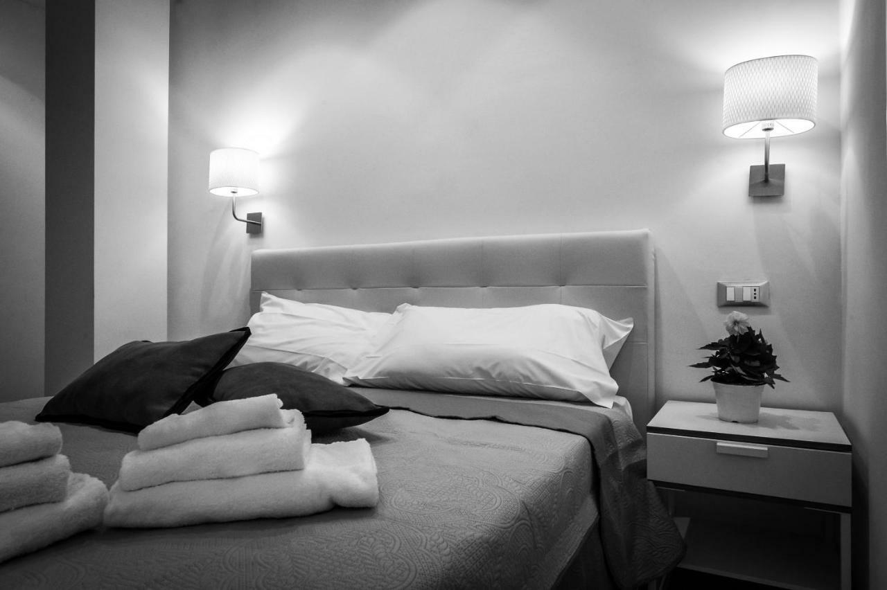 Mr. Charlie Brown Hotell Roma Eksteriør bilde
