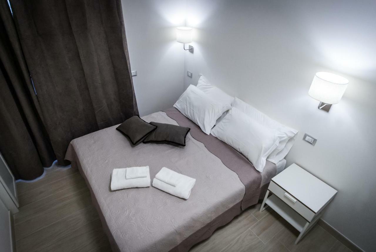 Mr. Charlie Brown Hotell Roma Eksteriør bilde